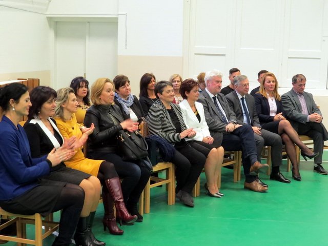 Multifunkcionális épület avató 02